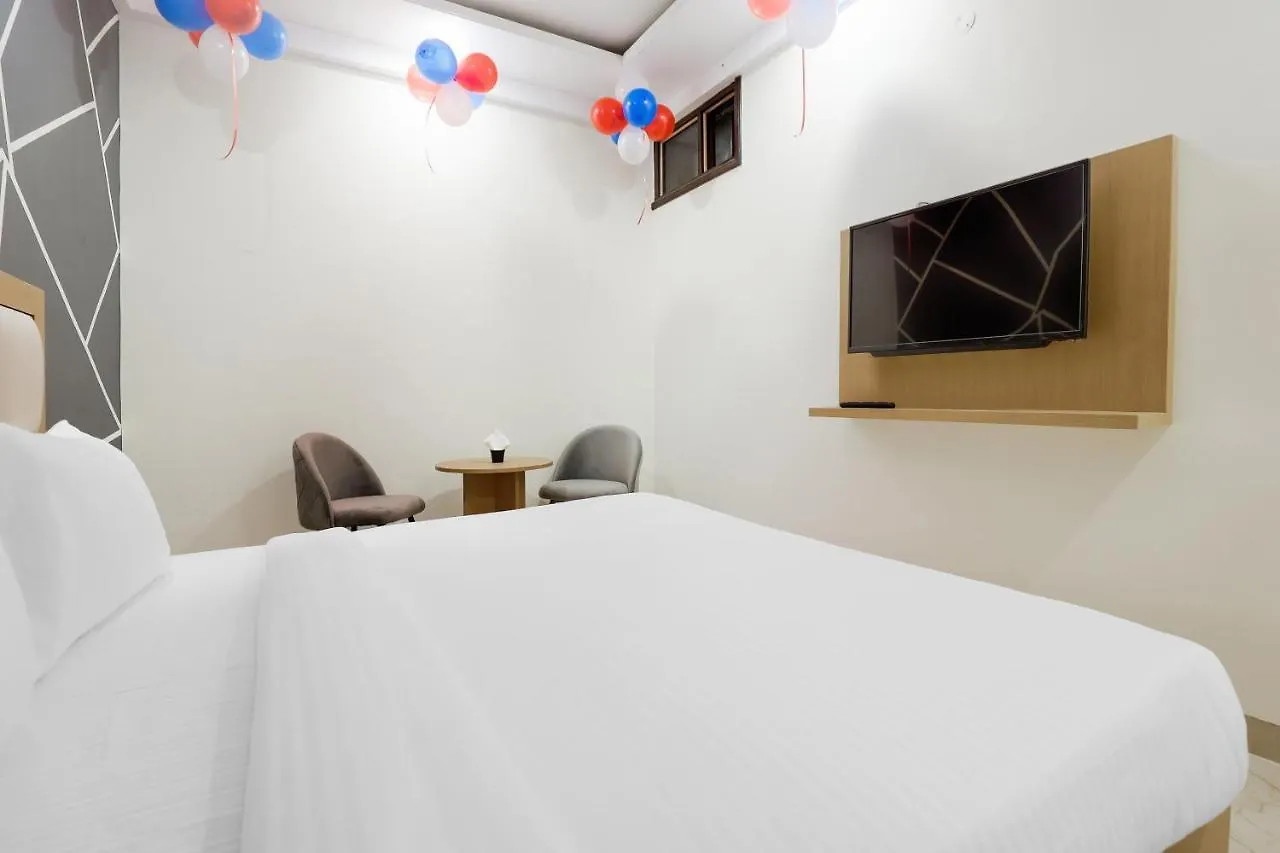 Hotel Bliss Zirakpur 2*,